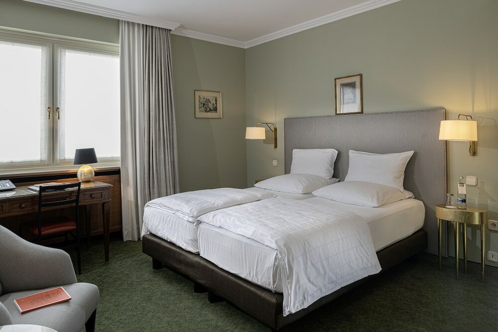 Фото отеля 3