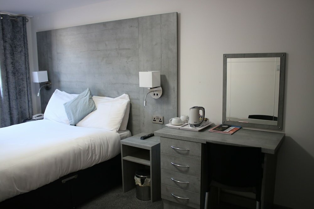 Фото Brunswick Merchant City Hotel