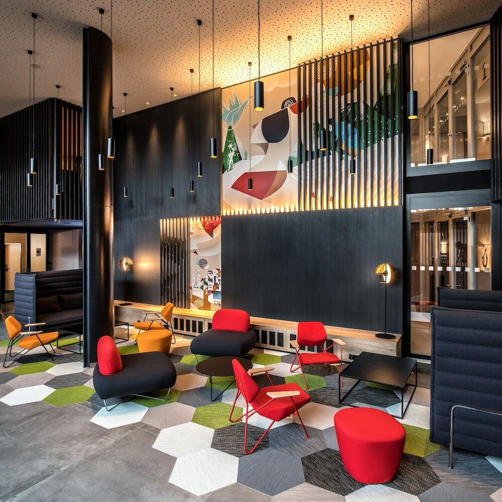 Фото Park Inn by Radisson Zurich Airport