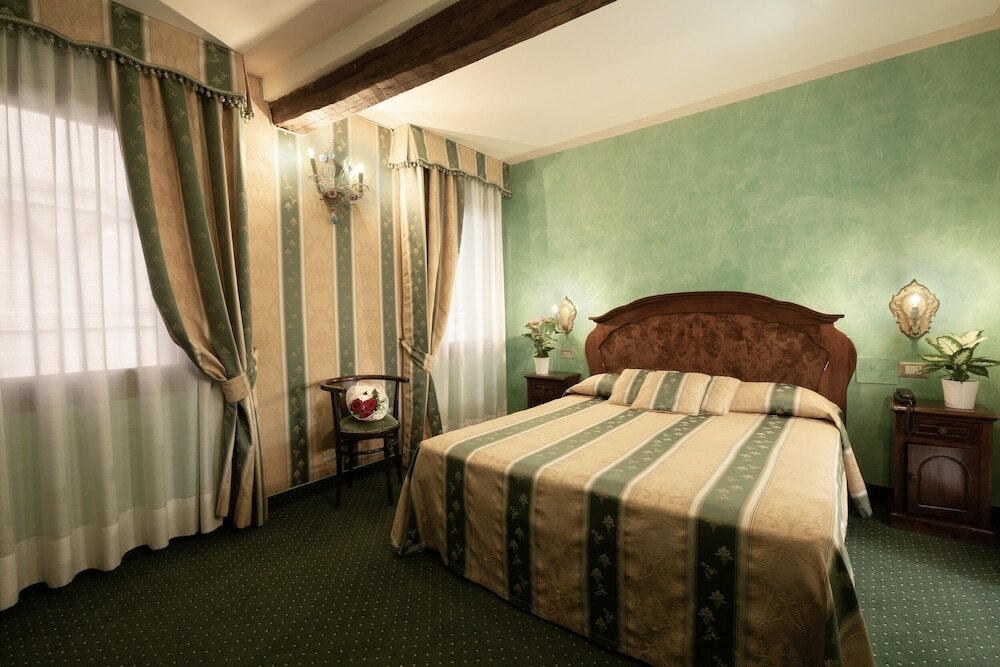 Фото Hotel Marconi