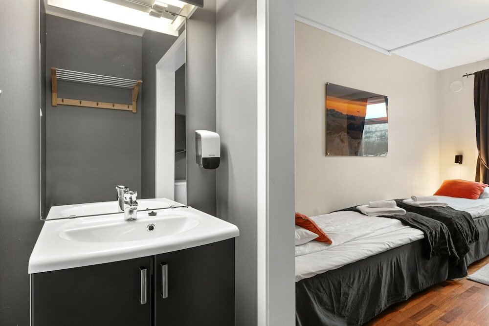 Фото Enter Backpack Hotel