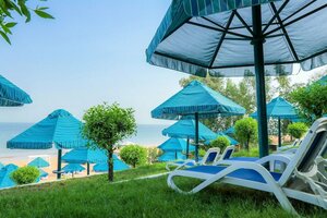 отель Отель Bin Majid Beach