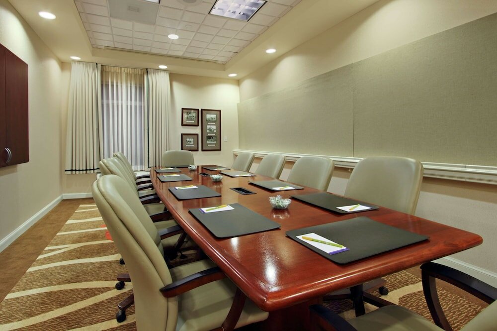 Фото Hilton Garden Inn Chesapeake/Greenbrier