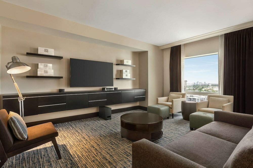 Фото Hilton Tampa Downtown