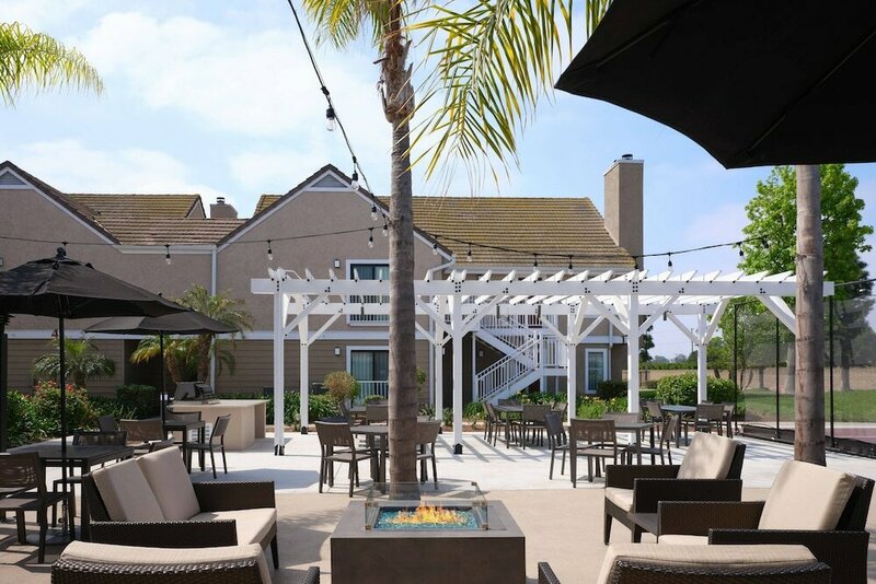 Гостиница Residence Inn by Marriott Costa Mesa Newport Beach в Коста-Меса