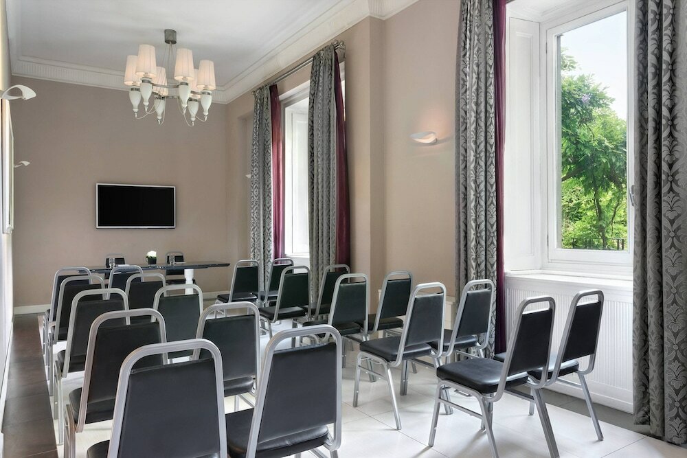 Фото Sheraton Diana Majestic, Milan