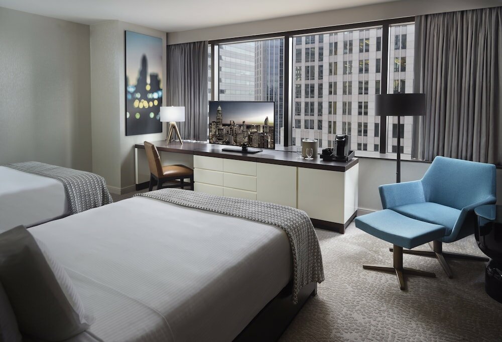 Фото Omni Charlotte Hotel