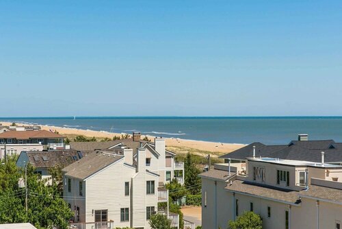 Гостиница Wyndham Virginia Beach Oceanfront в Вирджиния-Бич