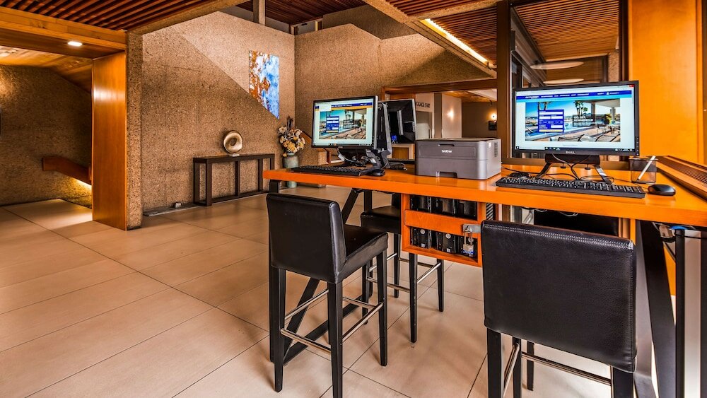 Фото Best Western Cedar Park Inn