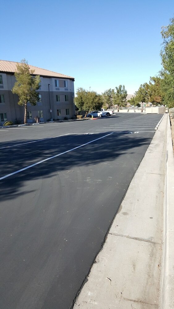 Фото Baymont by Wyndham Barstow Historic Route 66