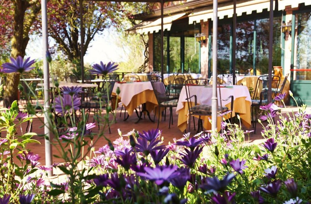 Фото Country Relais i Due Laghi