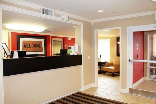 Гостиница Extended Stay America Suites Kansas City Overland Pk Nall AV в Оверлэнд Парк
