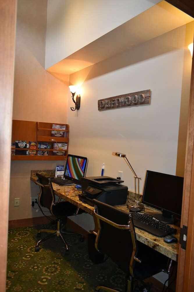 Фото Best Western Driftwood Inn