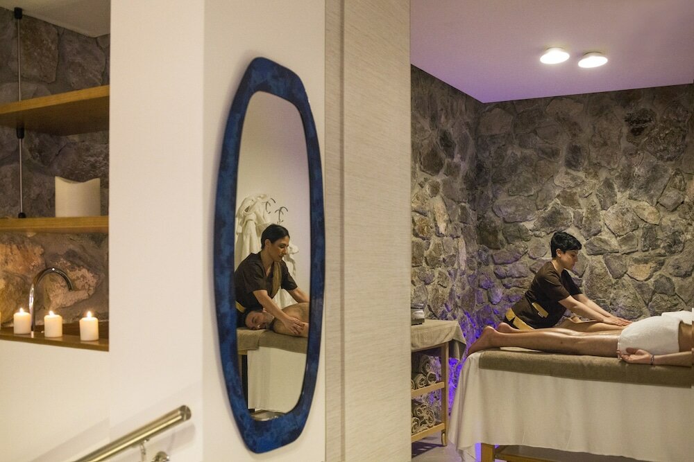 Фото Central Hotel