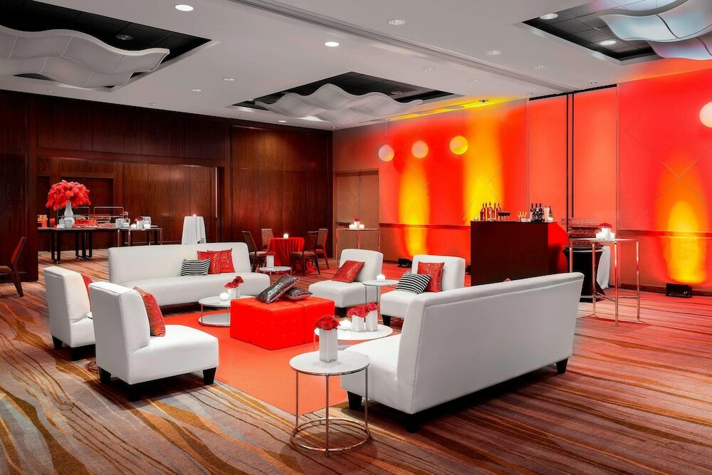 Фото The Westin Harbour Castle