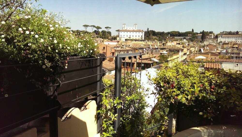 Фото La Scelta di Goethe