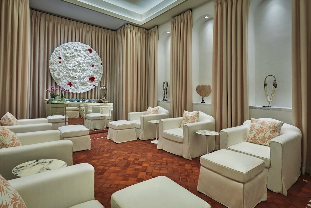 Фото Four Seasons Hotel Bahrain Bay