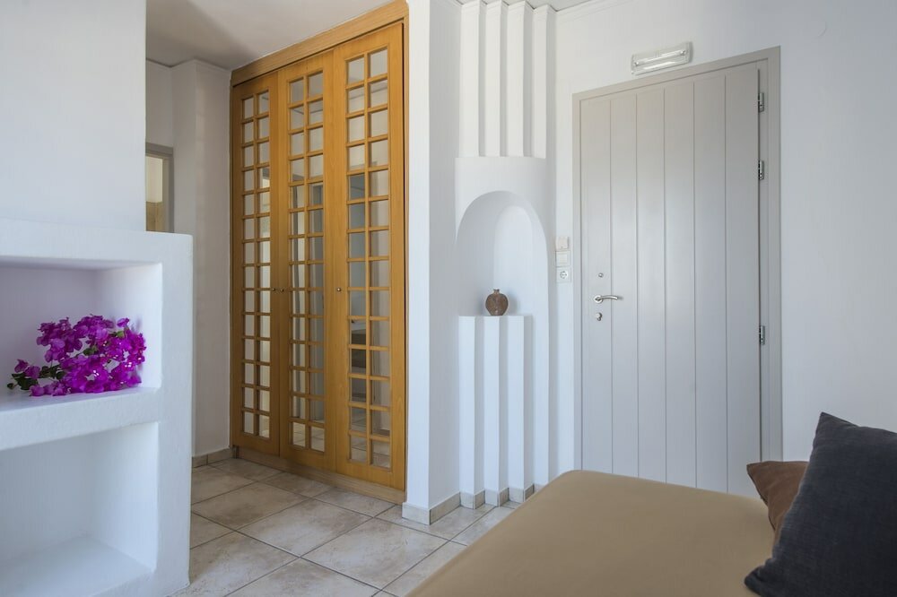 Фото Kanale's Rooms and Suites