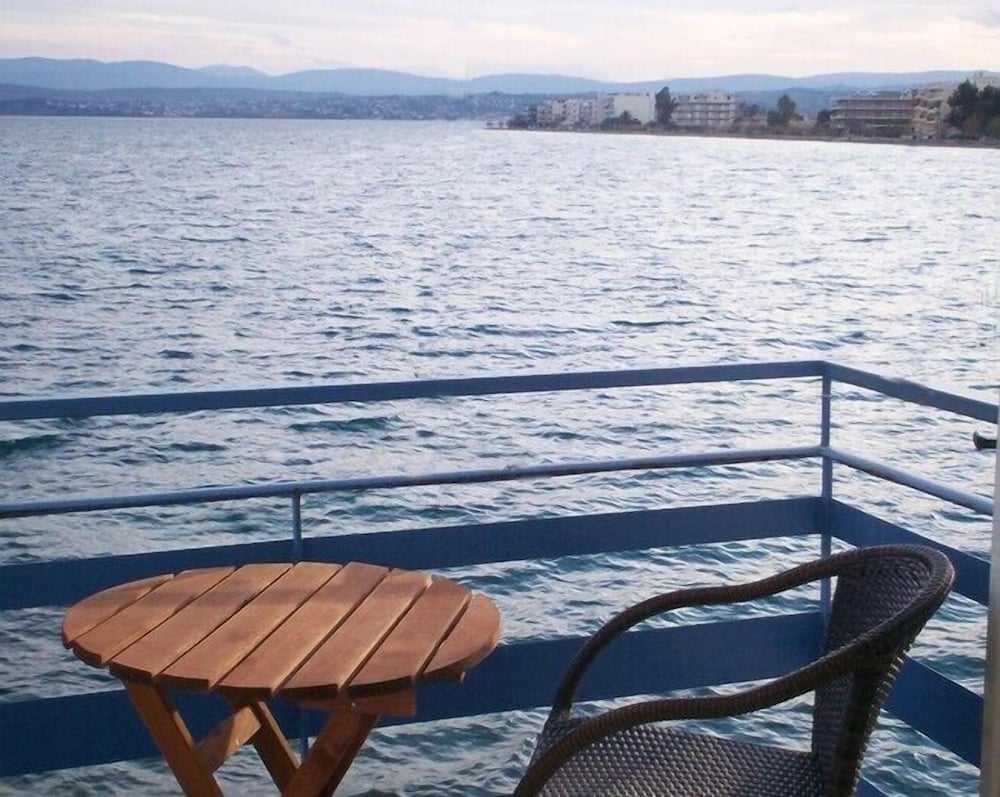 Фото Hotel Lefkadi