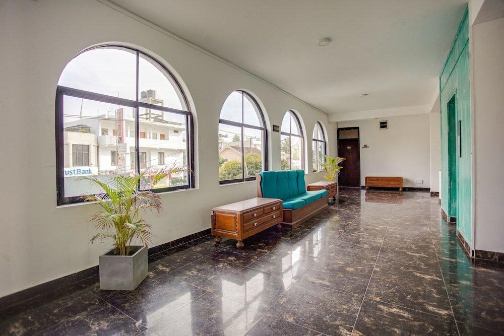 Фото Hikkaduwa Beach Hotel