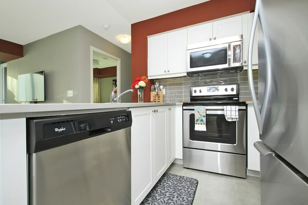 Фото Napa Furnished Suites & Apartments