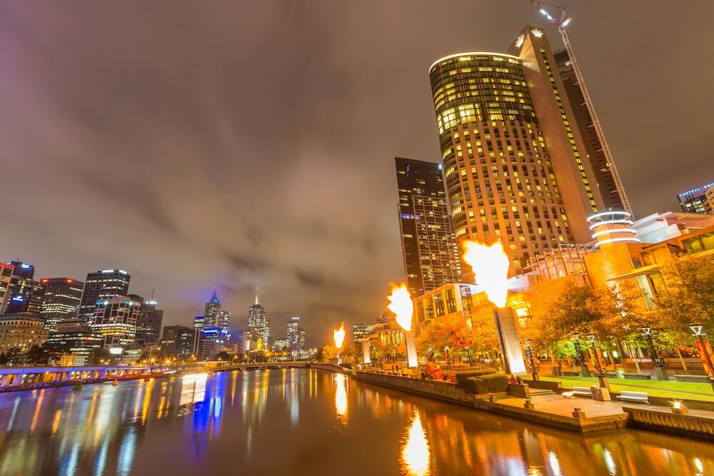 Фото Melbourne Holiday Apartments Flinders Wharf
