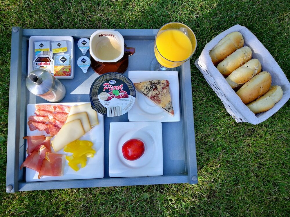 Фото Apartma SunGarden Liberec