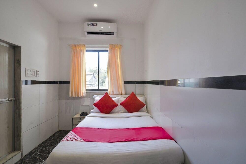 Фото Oyo 24337 Akshaya Lodging