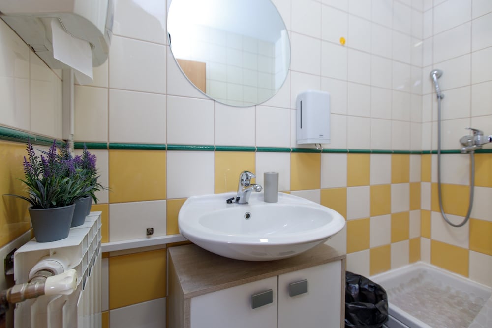 Фото Apartments Midnight City