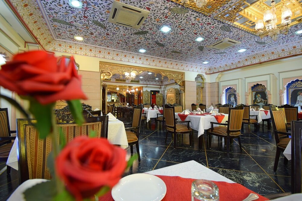 Фото Umaid Mahal - A Heritage Style Boutique Hotel