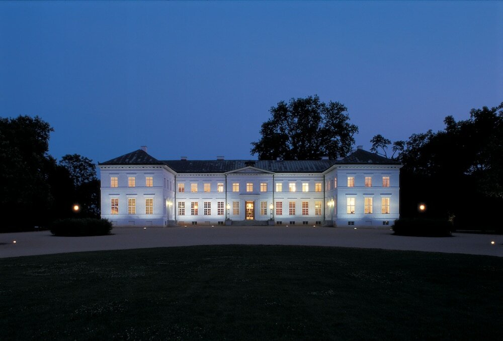 Фото Hotel Schloss Neuhardenberg