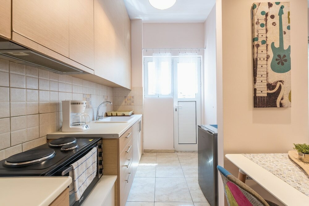 Фото Stylish Acropolis Apartment by Cloudkeys