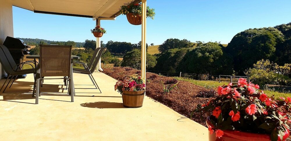 Фото Yungaburra Lodge