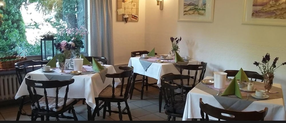 Фото Hotel Froschkönig