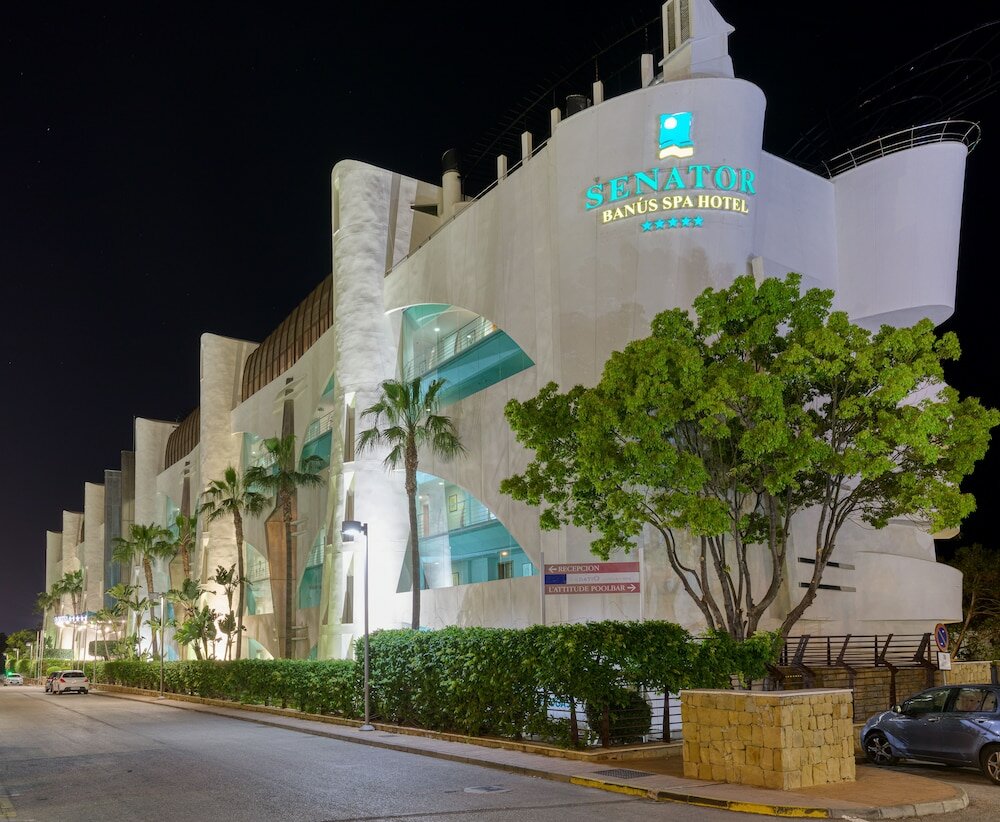 Фото Senator Banús