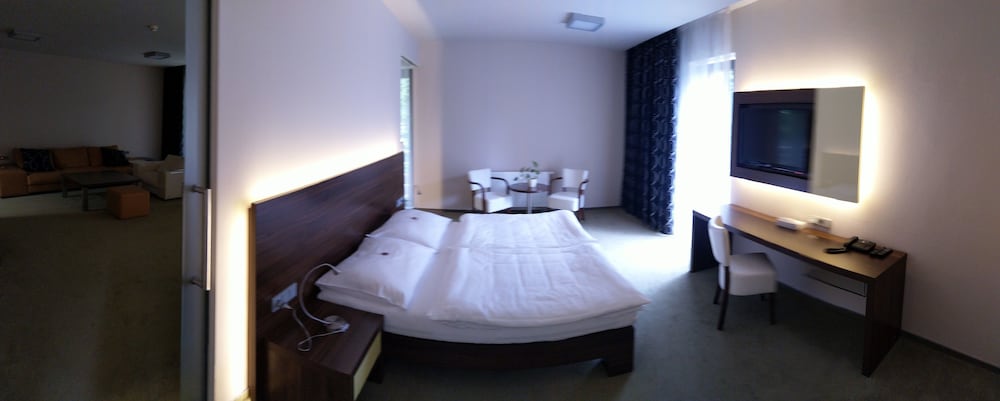 Фото Lesni Hotel