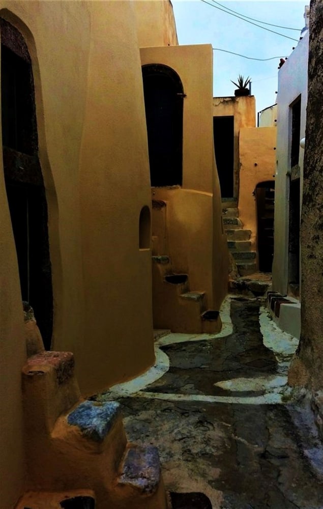 Фото Loukas Kontos Traditional House