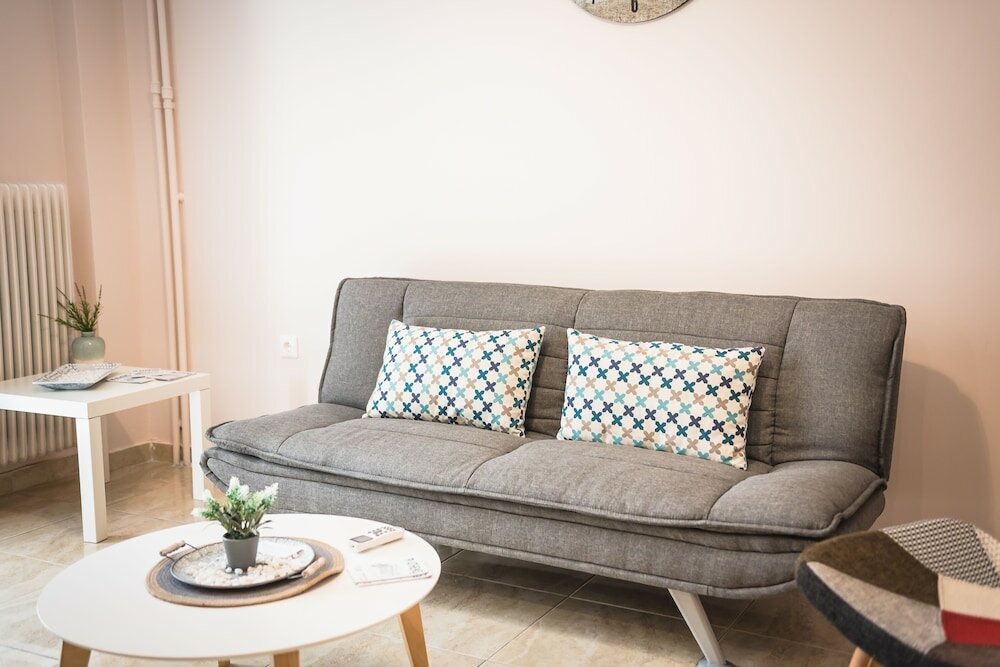 Фото Stylish Acropolis Apartment by Cloudkeys