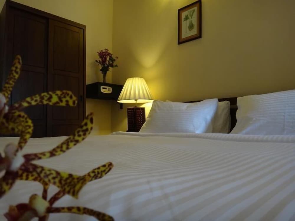 Фото Betel Nut Lodge - Adult Only