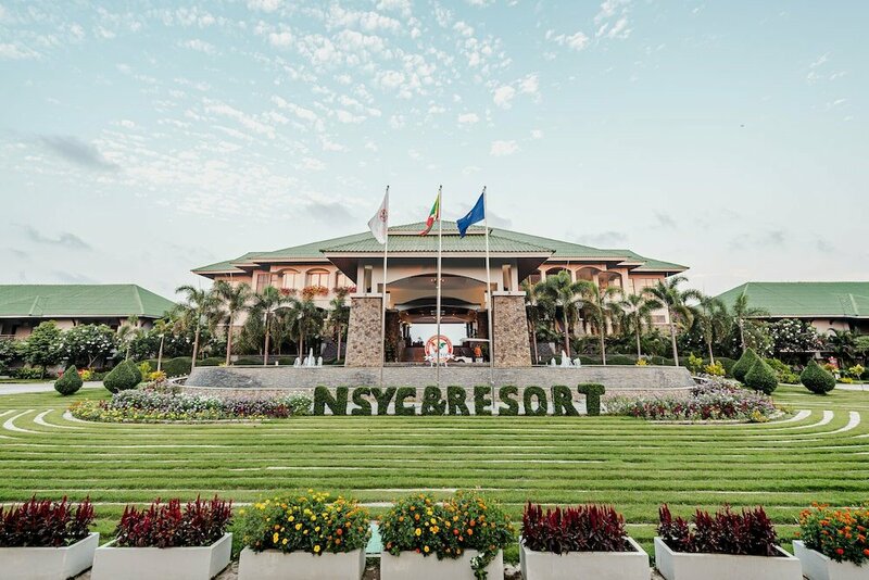 Гостиница Ngwe Saung Yacht Club & Resort