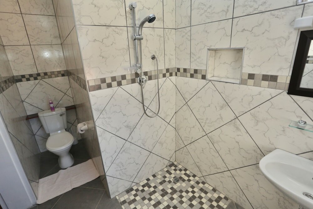 Фото Bahnhof Hotel Aus