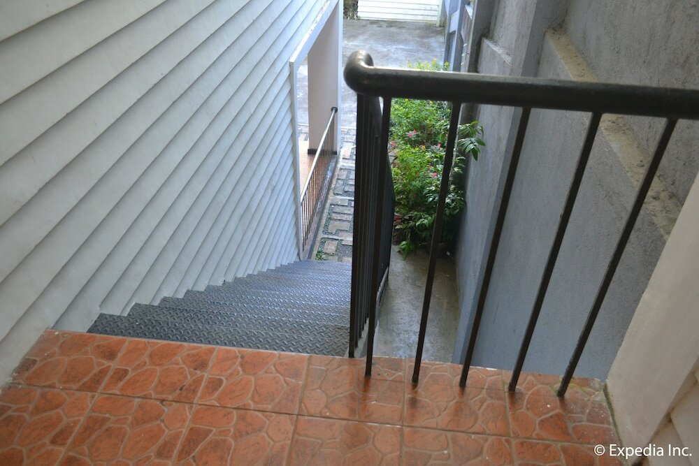 Фото Chateau Beatrice Bed & Breakfast