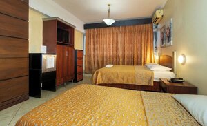 Гостиница Hotel Malecon Inn