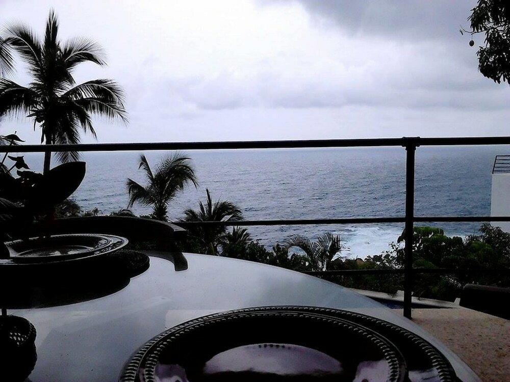 Фото Donde Mira El Sol Tu Casa SPA Resort EN Acapulco