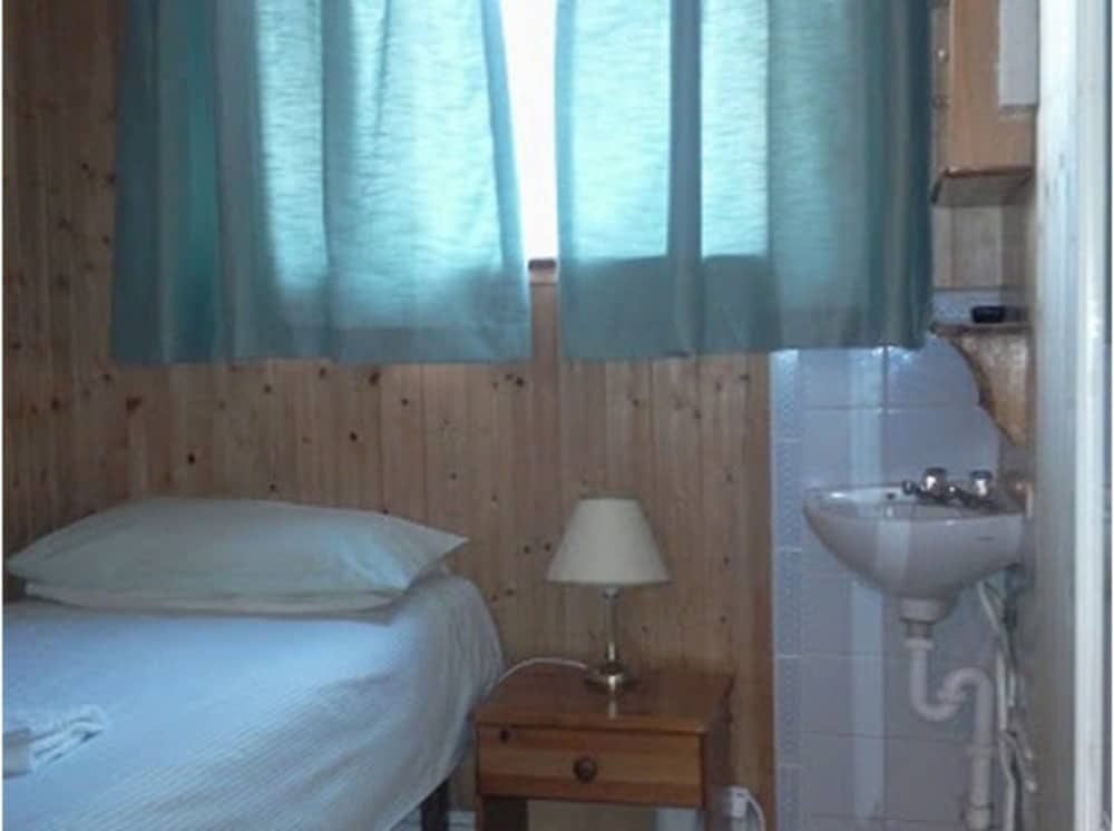 Фото Carlton Lodge