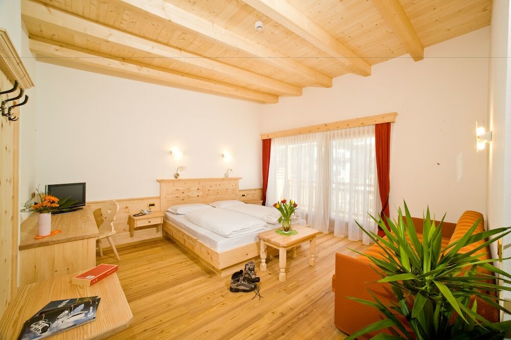 Фото Hotel Pider