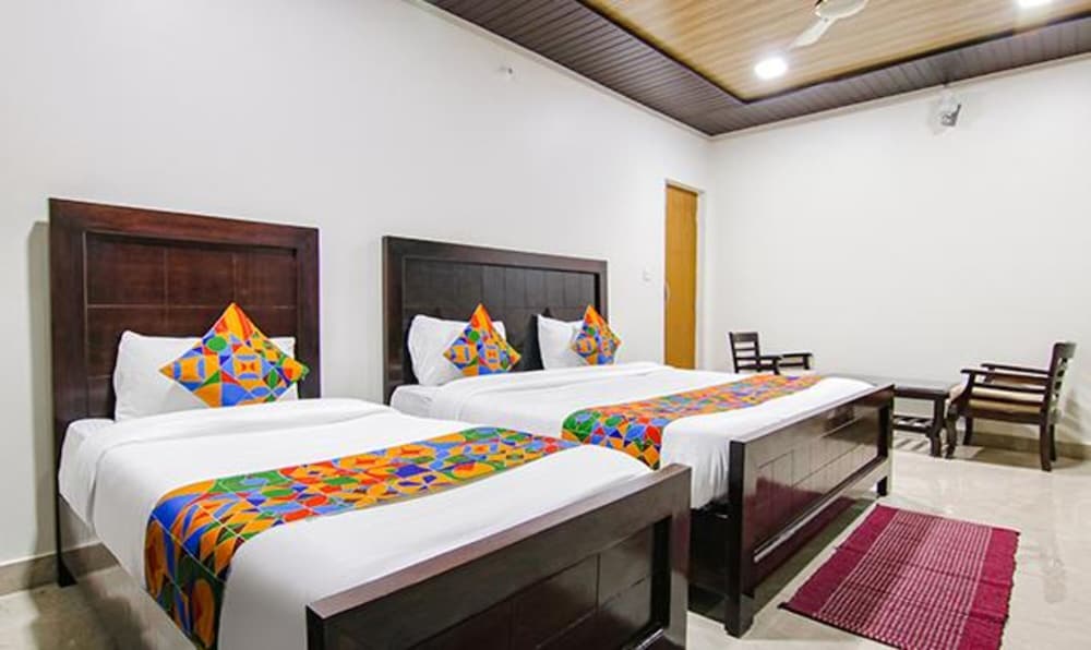 Фото Fabhotel Wildflower Inn