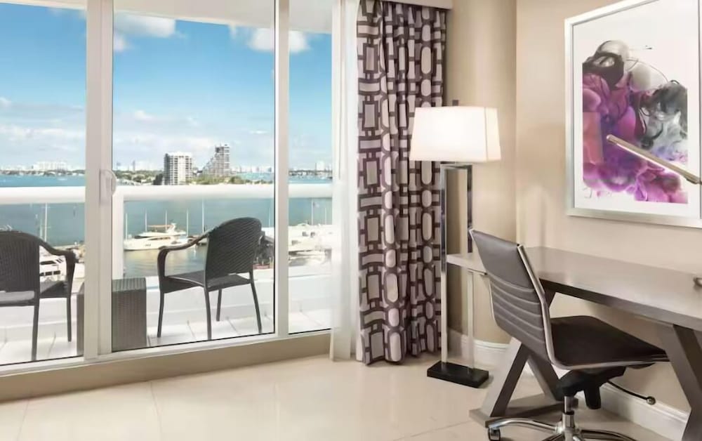 Фото Miami Marriott Biscayne Bay