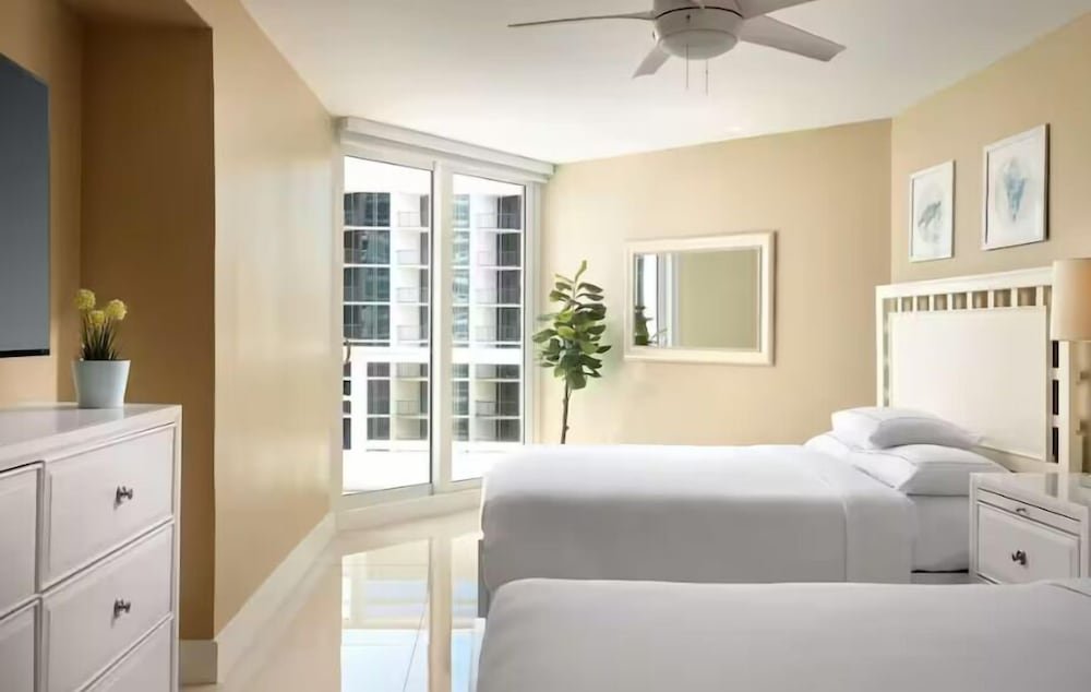 Фото Miami Marriott Biscayne Bay