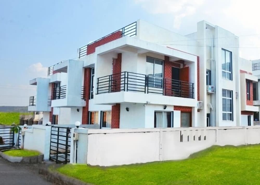 Фото Shrubbery Palms Resort